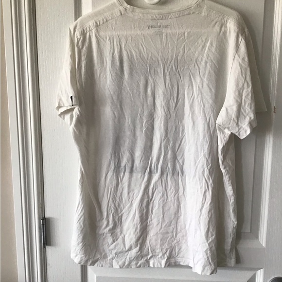 Mens True Religion Button and Rivet T-shirt - Picture 2 of 6